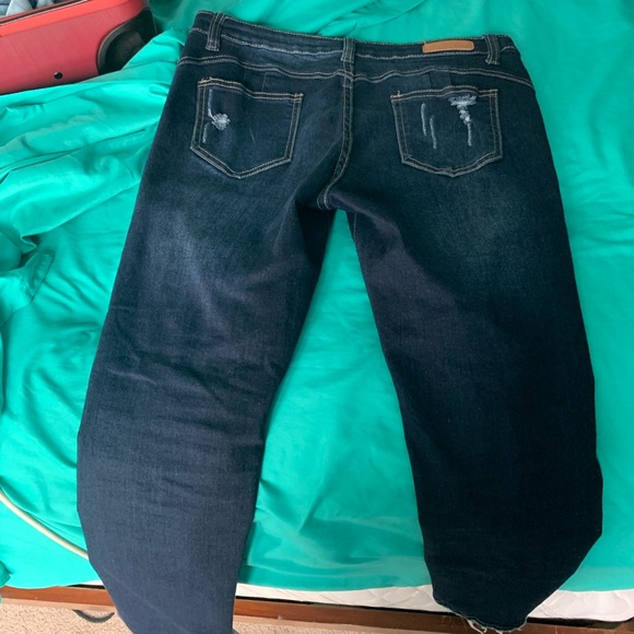 Jeans - Picture 3 of 4